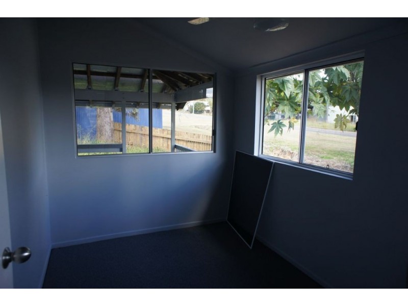 27 Black, Mount Morgan QLD 4714
