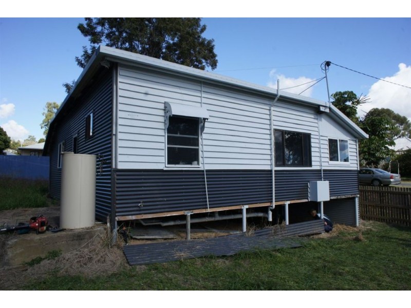 27 Black, Mount Morgan QLD 4714