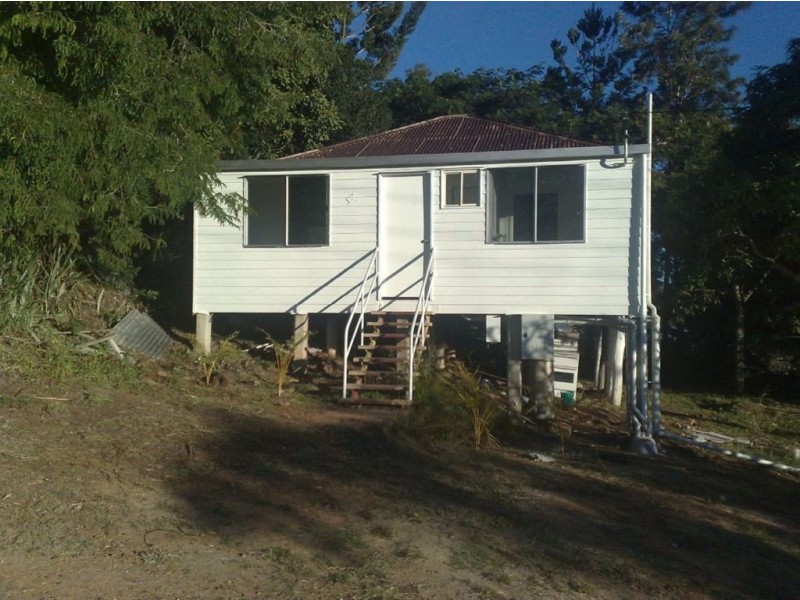 60 Dee Street, Mount Morgan QLD 4714