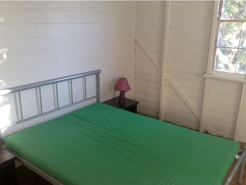 60 Dee Street, Mount Morgan QLD 4714