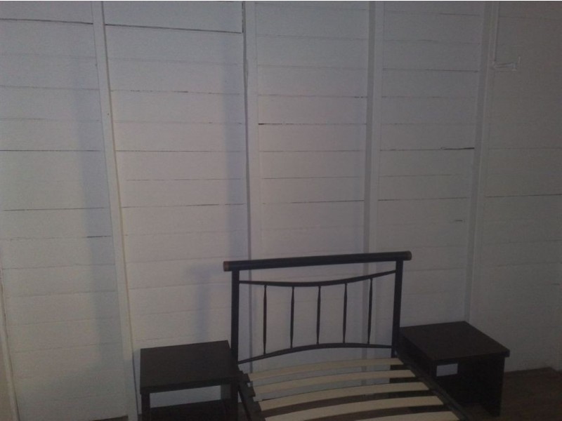 60 Dee Street, Mount Morgan QLD 4714