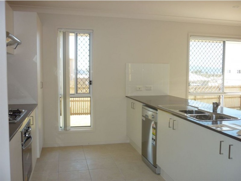 29 Tawarra Crescent, Gracemere QLD 4702