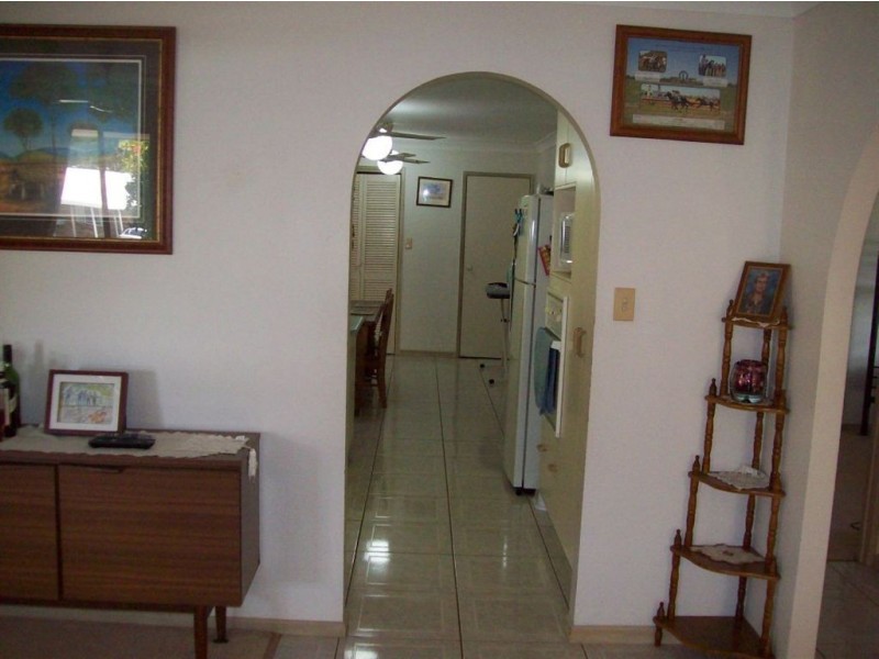 26 Sunrise Cres, Gracemere QLD 4702