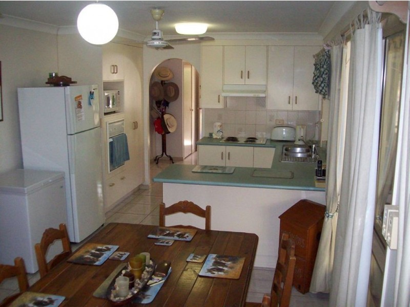 26 Sunrise Cres, Gracemere QLD 4702