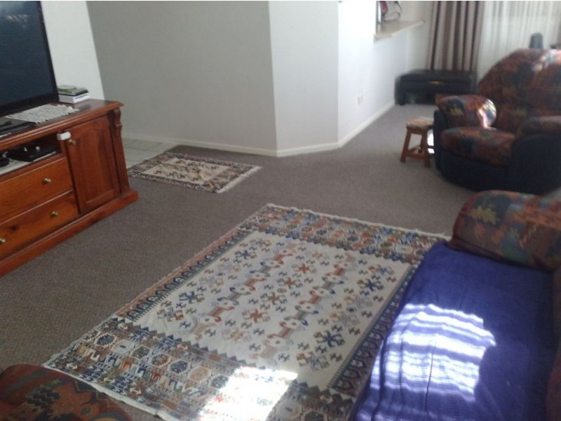 12 Hicks Close, Gracemere QLD 4702