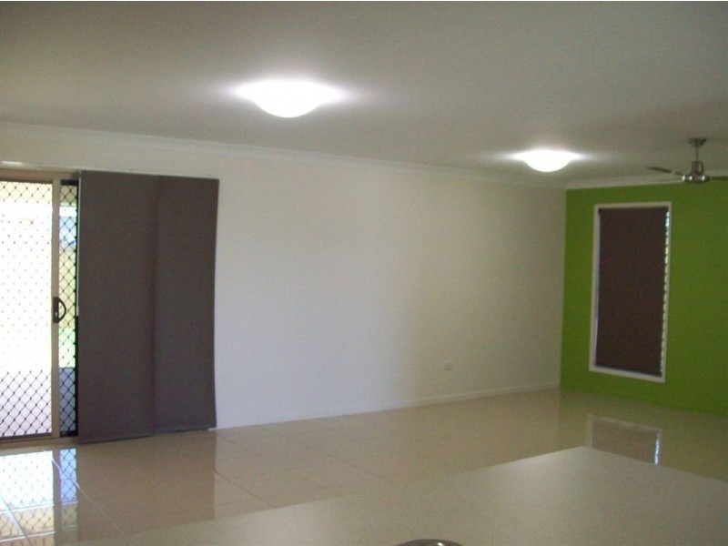 3 Thomas Street, Gracemere QLD 4702