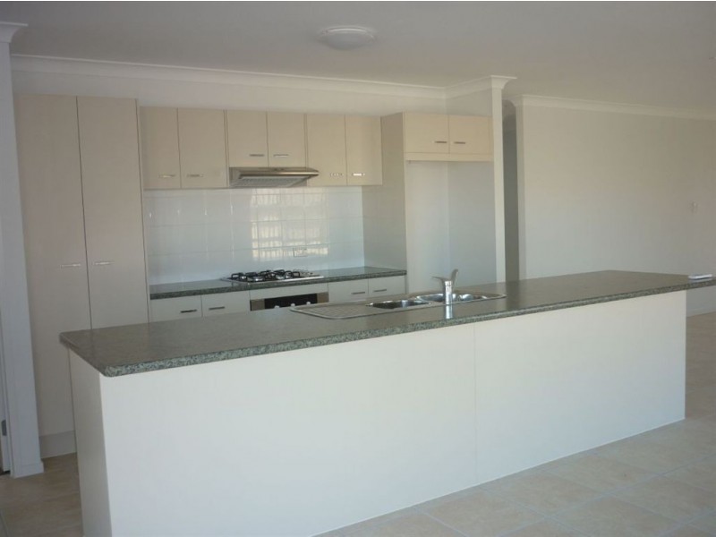 41 Riley Drive, Gracemere QLD 4702