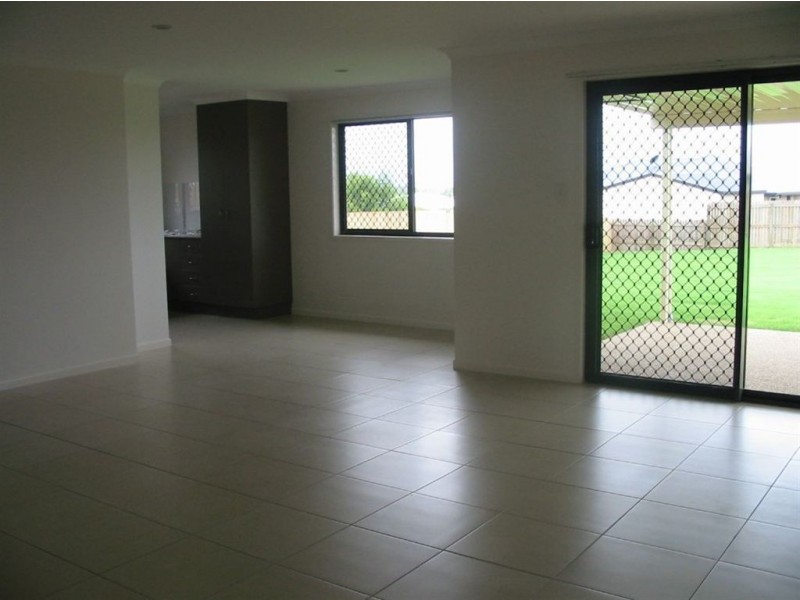 7 Brady place, Gracemere QLD 4702