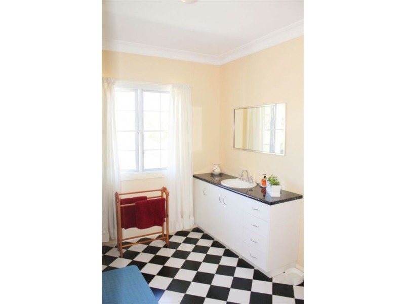36 Conaghan Street, Gracemere QLD 4702