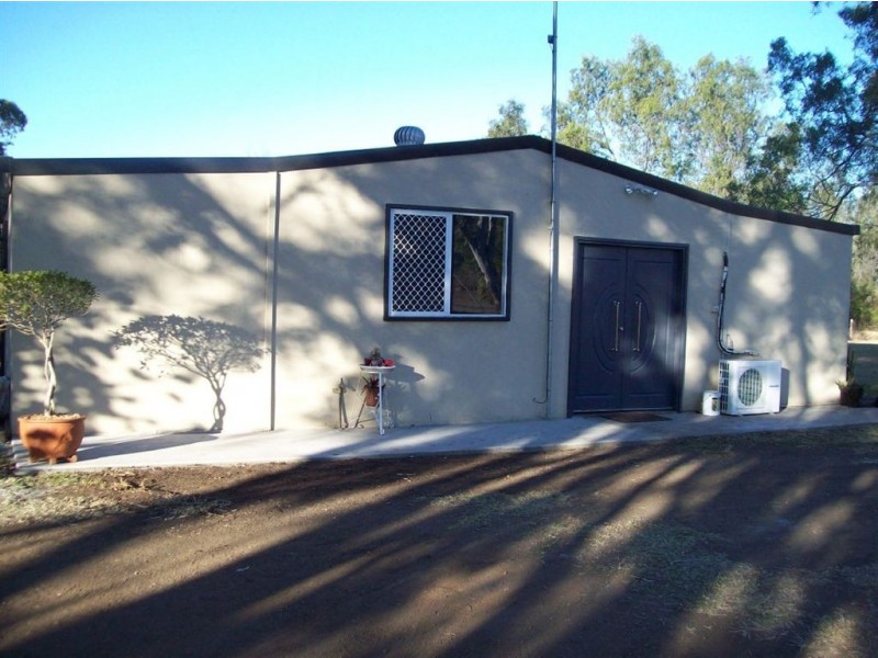 16 Nelson Street, Westwood QLD 4702