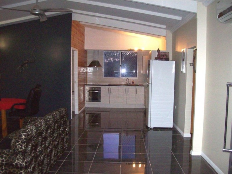 16 Nelson Street, Westwood QLD 4702