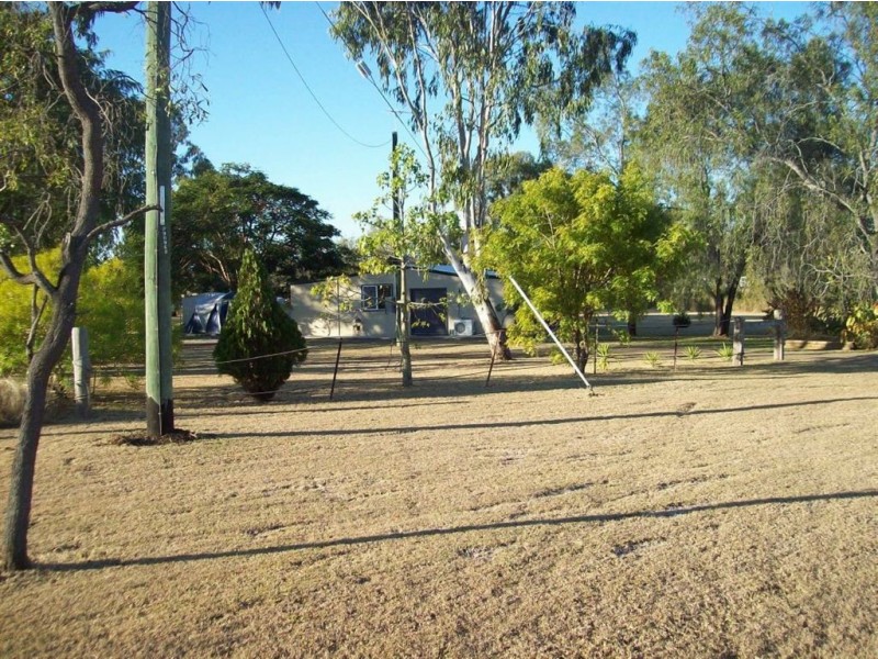 16 Nelson Street, Westwood QLD 4702