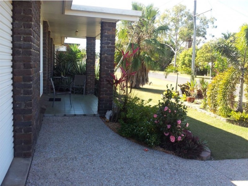 27 origano, Gracemere QLD 4702