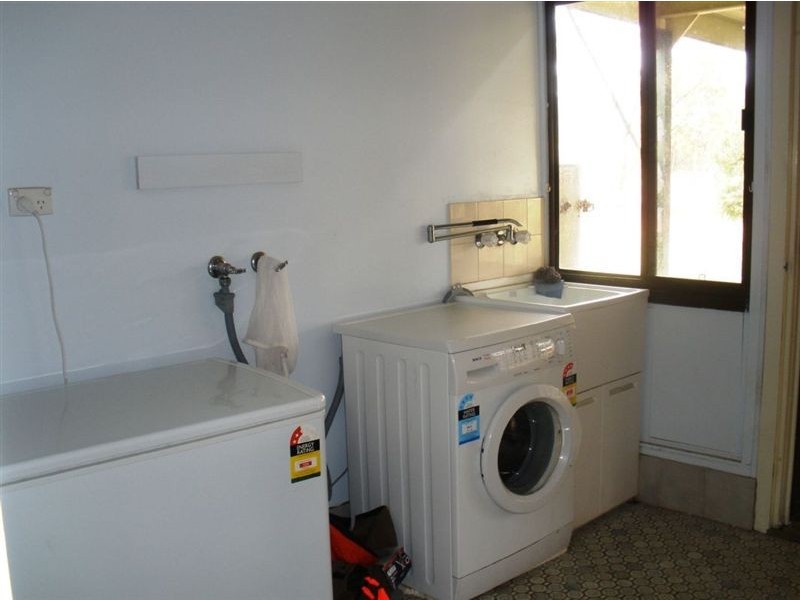 5 Hardy Road, Bouldercombe QLD 4702