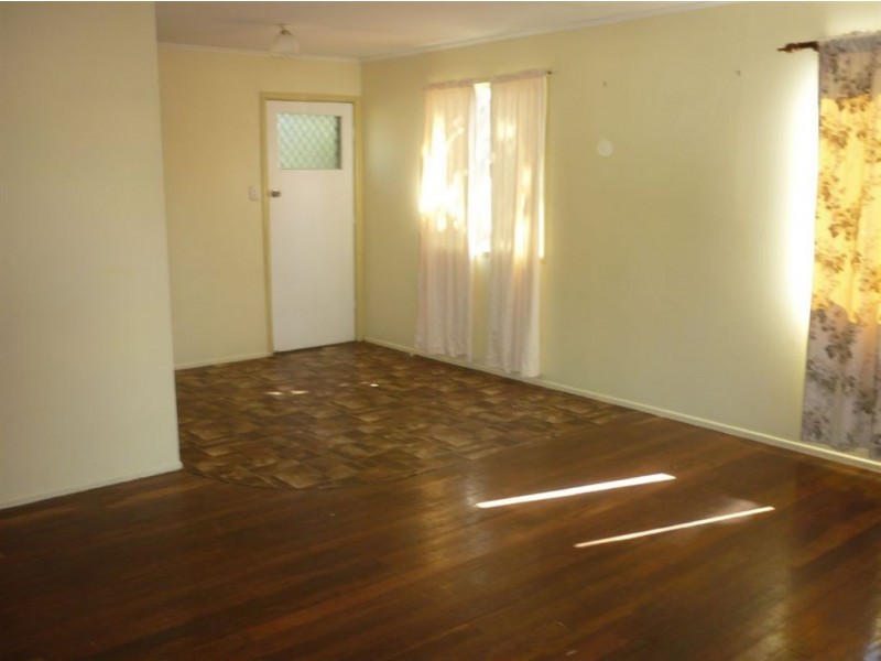 7 Sydney King Close, Gracemere QLD 4702