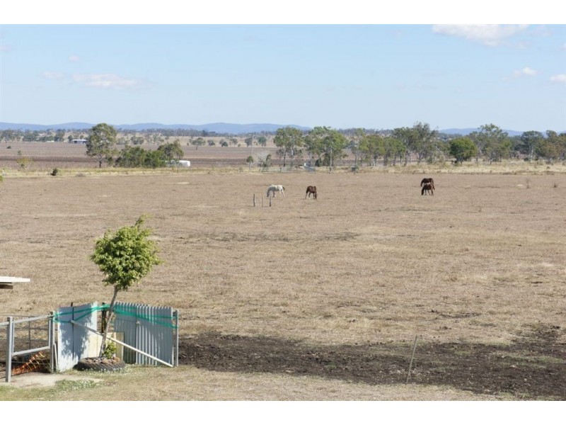 15 South Yamba Rd, Alton Downs QLD 4702