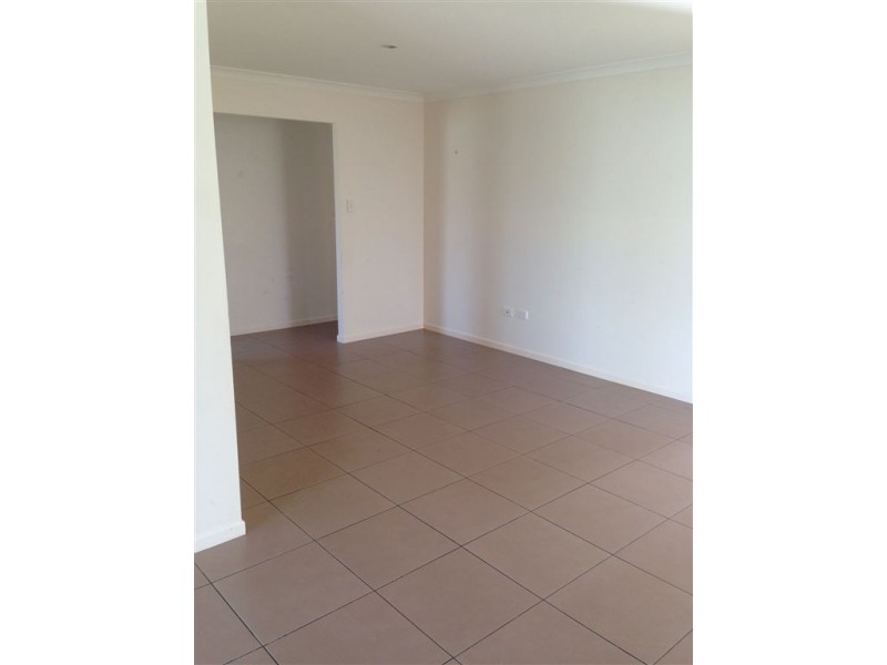 15 Mamalis Street, Gracemere QLD 4702