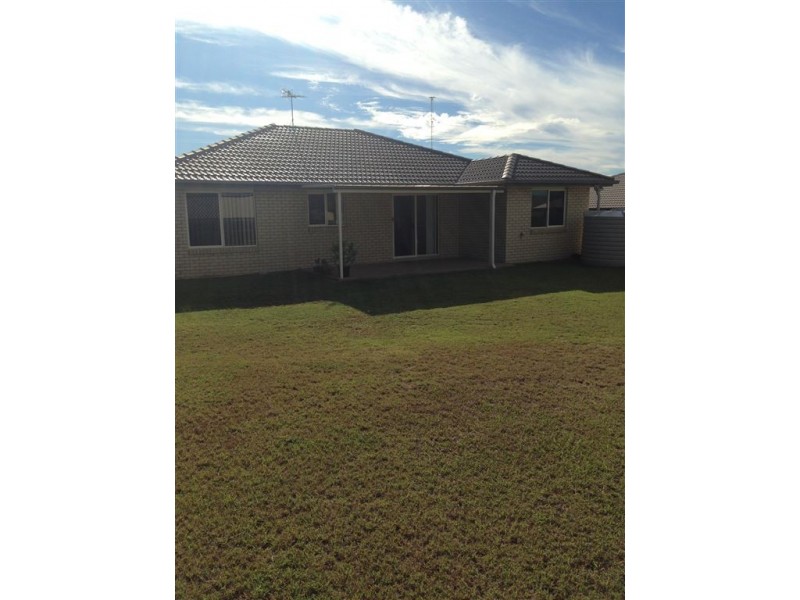 15 Mamalis Street, Gracemere QLD 4702
