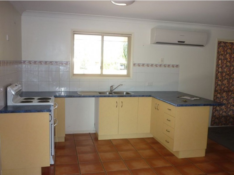 9 Hicks Close, Gracemere QLD 4702