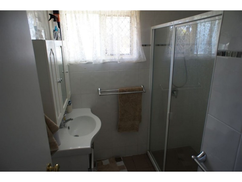 5 Donovan, Gracemere QLD 4702