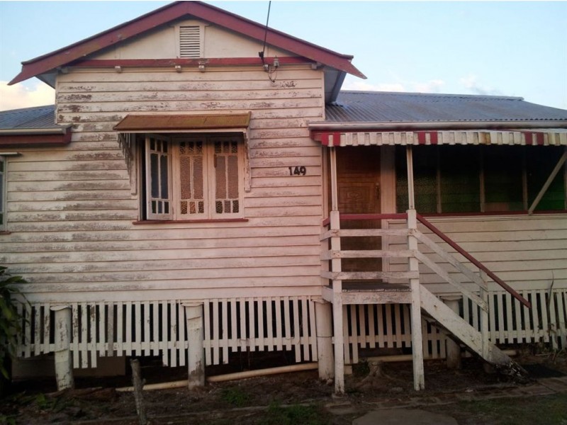 149 east, Mount Morgan QLD 4714