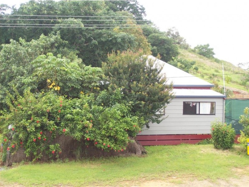 5 Coronation Drive, Mount Morgan QLD 4714