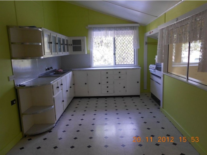 78 Dee Street, Mount Morgan QLD 4714
