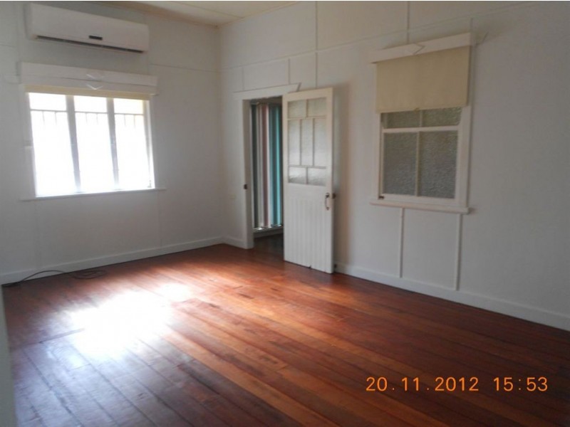 78 Dee Street, Mount Morgan QLD 4714