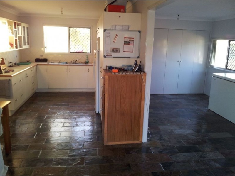 51 elizabeth, Gracemere QLD 4702