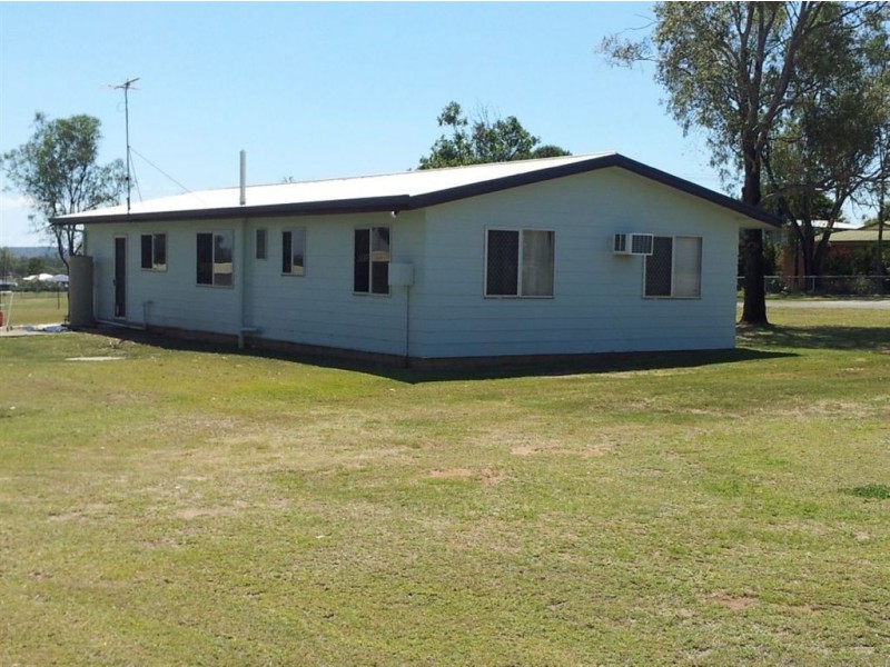 51 elizabeth, Gracemere QLD 4702