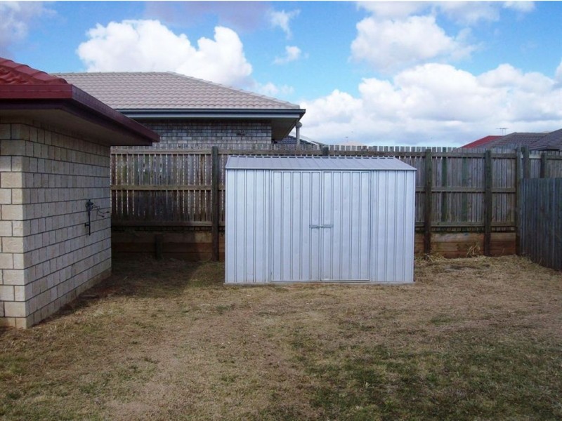 6 Chatterton Bvd, Gracemere QLD 4702