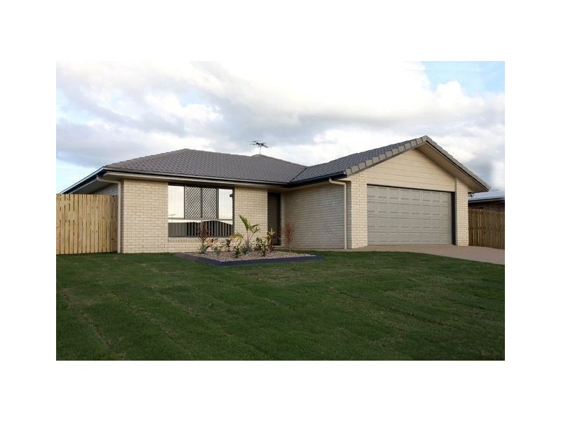 8 Dunnett Street, Gracemere QLD 4702