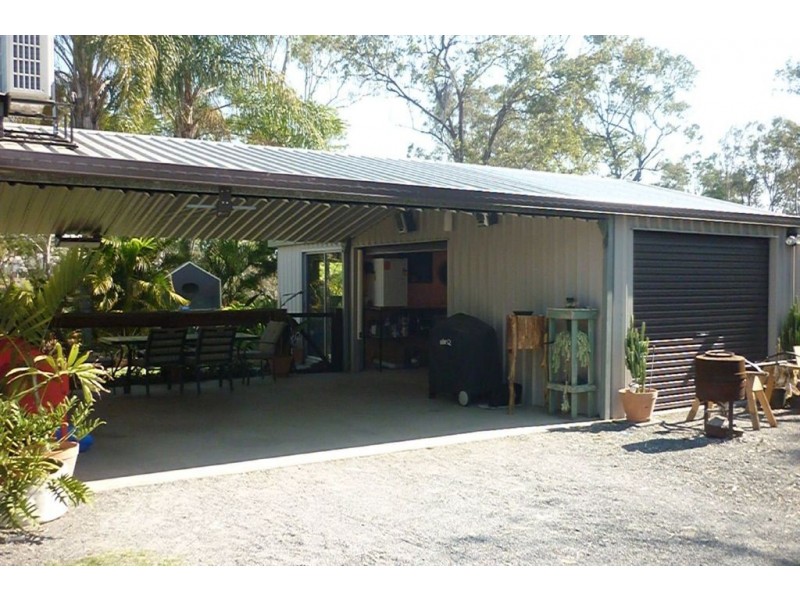 8 Jillian crt, Gracemere QLD 4702