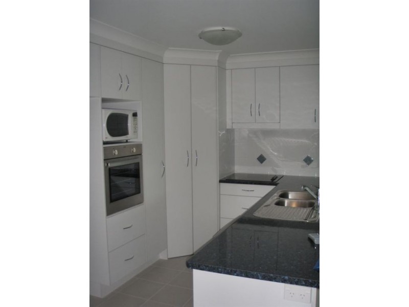 23 Lamb Avenue, Gracemere QLD 4702