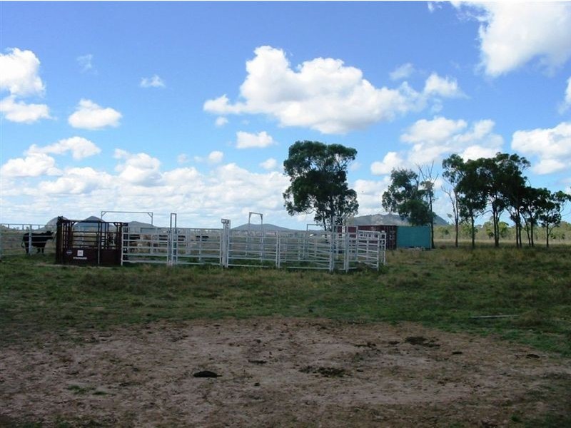 11 Artillery Road, Cawarral QLD 4702