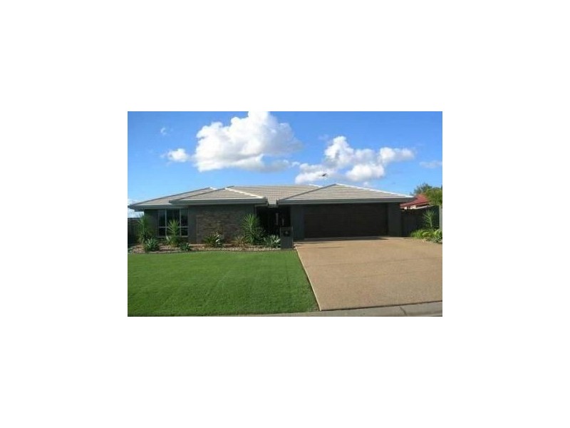 12 Rosella drive, Gracemere QLD 4702