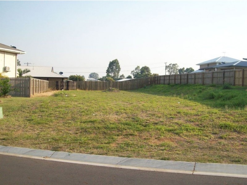4 Rahima Ct, Gracemere QLD 4702