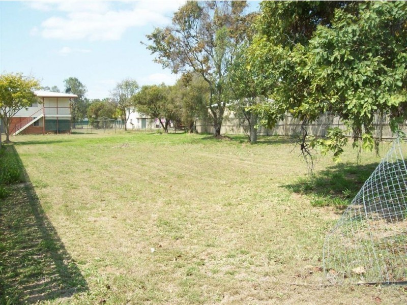 4 Mallet Cl, Gracemere QLD 4702