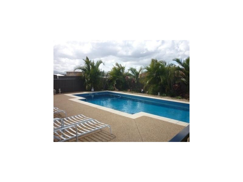 71 Buxton, Gracemere QLD 4702