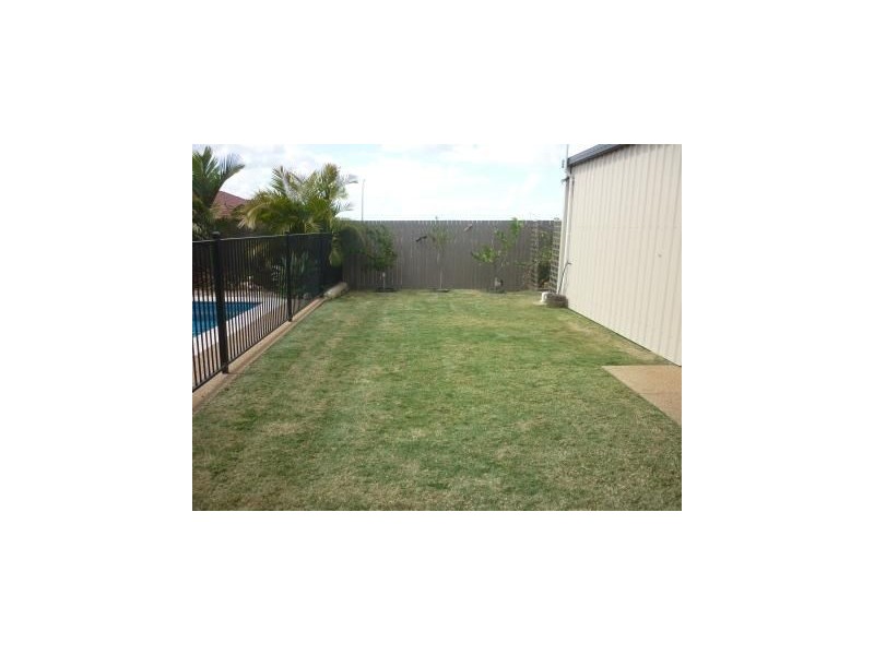 71 Buxton, Gracemere QLD 4702
