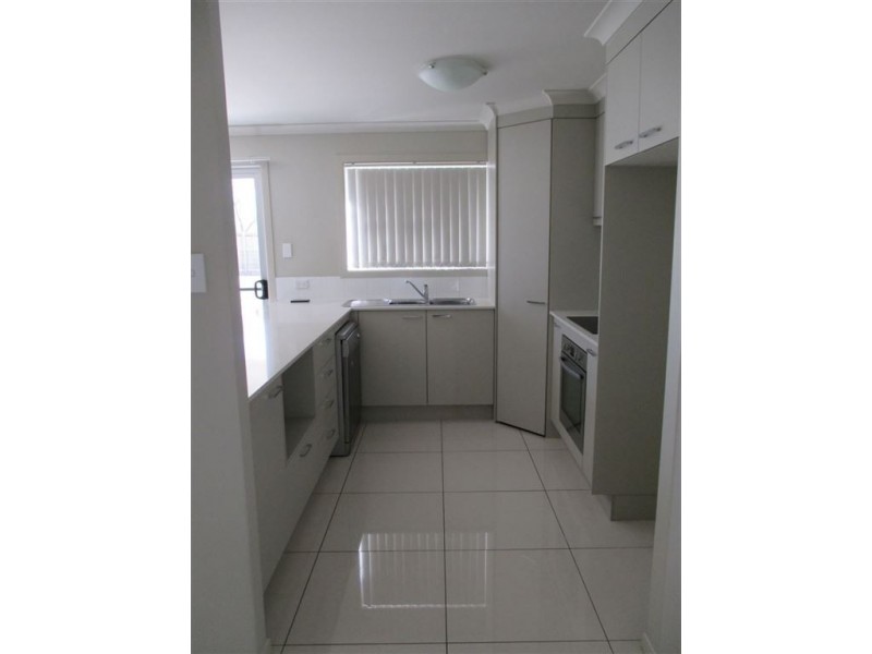 3 Rahima Crt, Gracemere QLD 4702