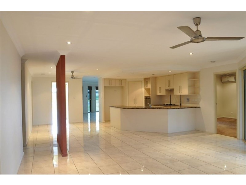 54 James Street, Gracemere QLD 4702