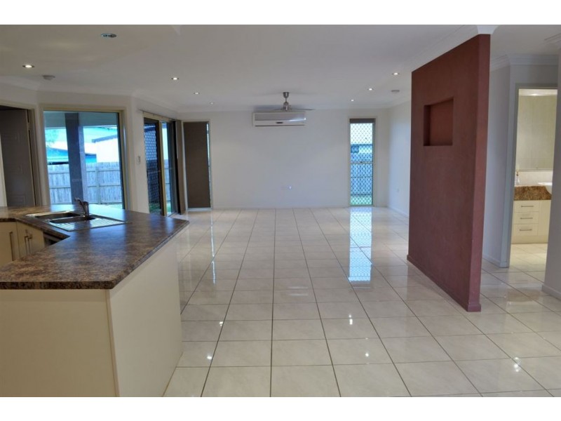 54 James Street, Gracemere QLD 4702