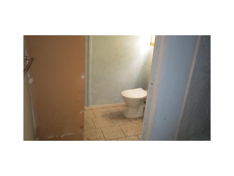 320a Struck Oil Road, Mount Morgan QLD 4714