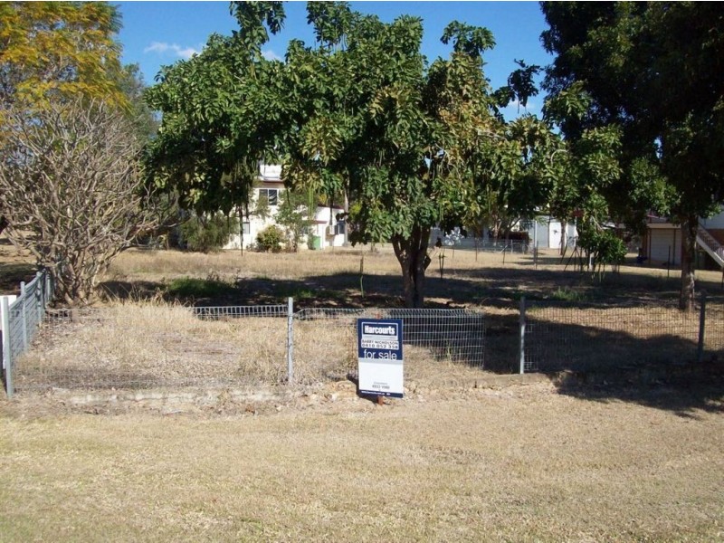 13 Russell Street, Gracemere QLD 4702