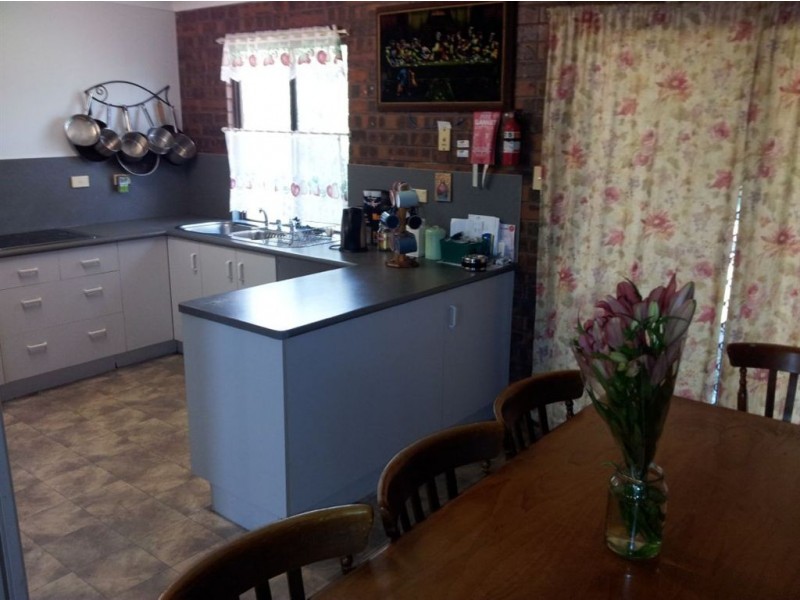 112 donovan cresent, Gracemere QLD 4702