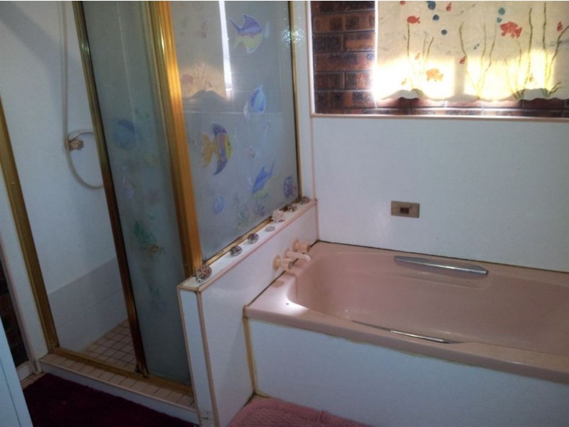 112 donovan cresent, Gracemere QLD 4702