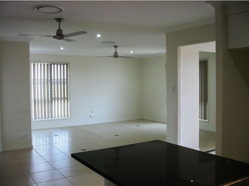 34 Kerrie Meares, Gracemere QLD 4702