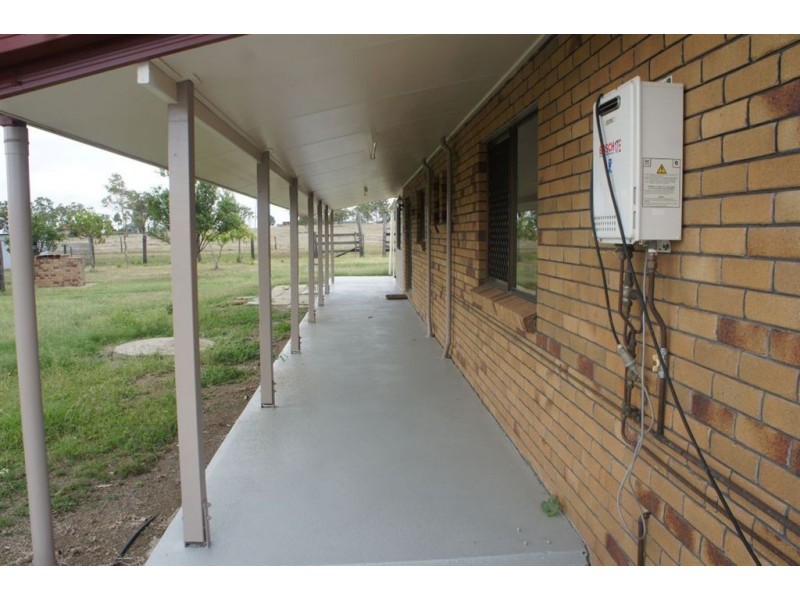 56 Rayner Rd, Alton Downs QLD 4702