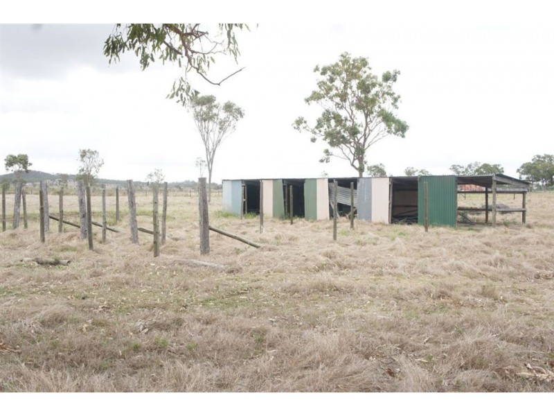 56 Rayner Rd, Alton Downs QLD 4702